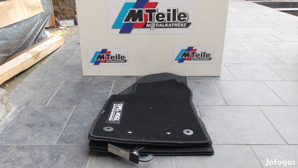 GYÁRI ÚJOPEL MOKKA AB SZŐNYEG SZETT